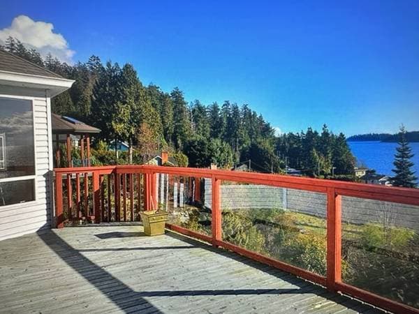 6800 W BLOCK in Sechelt - Property View