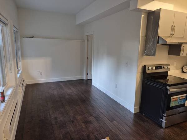 5055 PARKVIEW RD in Madeira Park - Property View