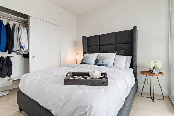 901 SW 10TH AVE in Calgary - Property View