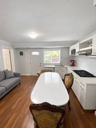 1665 QUEENS AVE in West Vancouver