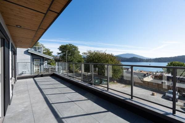 524 S FLETCHER in Gibsons