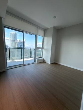 612 ELMWOOD ST in Coquitlam - Property View