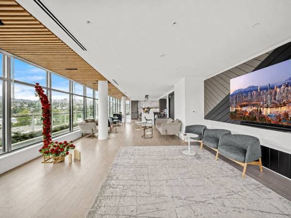 755 HARBOURSIDE DR in North Vancouver - Property View