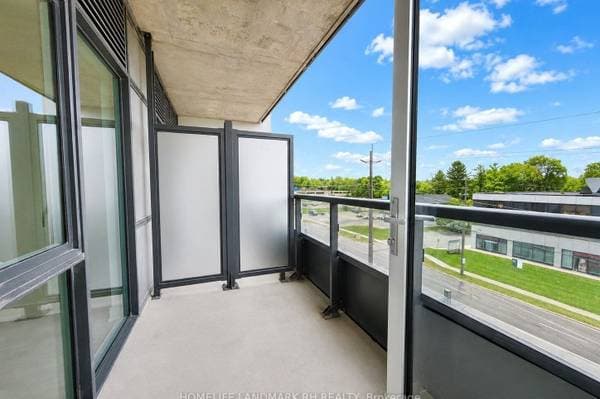 715 DAVIS DR in Newmarket - Property View