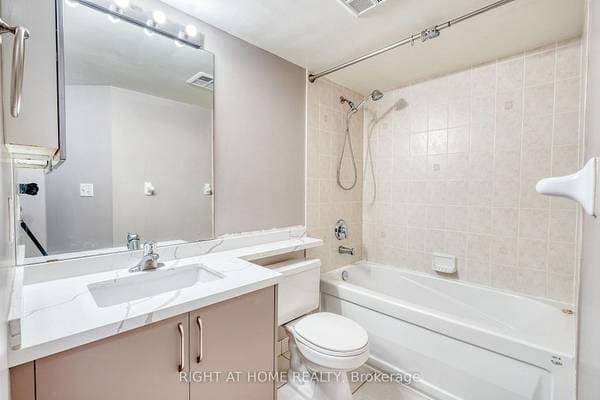 23 HOLLYWOOD AVE in Toronto - Property View