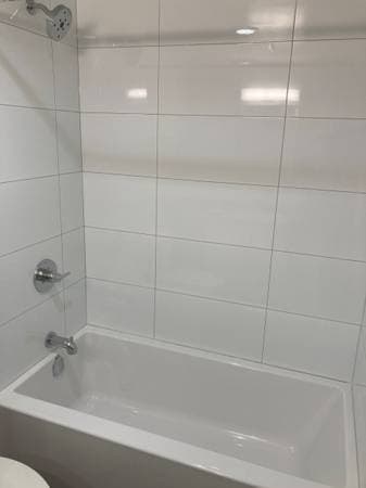 950 ROCKLAND AVE in Victoria - Property View