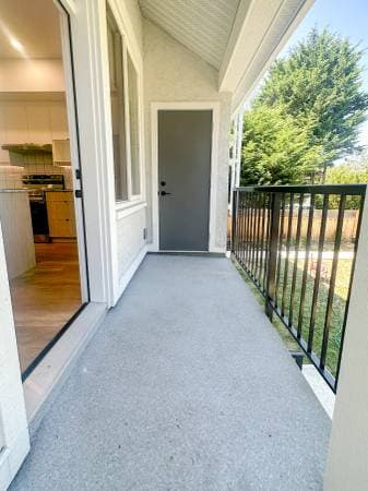 936 QUEENS VICTORIA BC AVE in Victoria - Property View