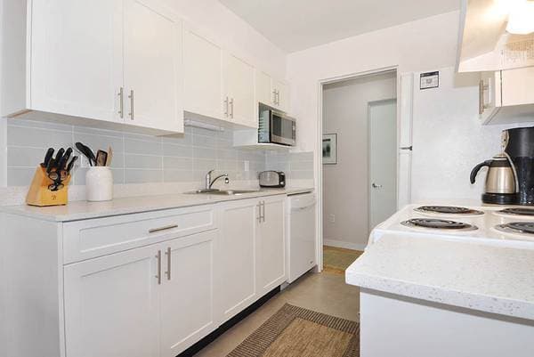 2151 W 39TH AVE in Vancouver - Property View